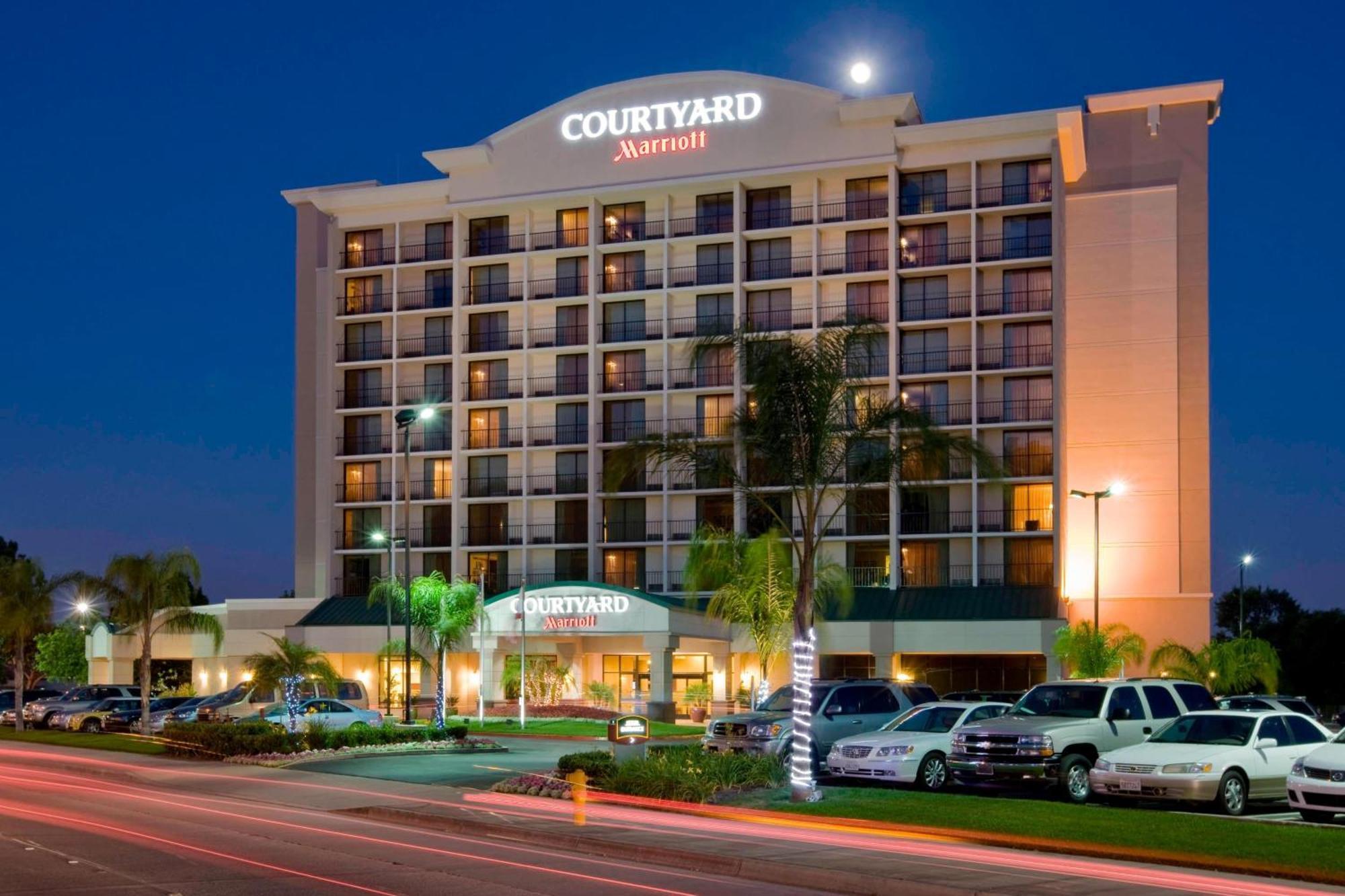 Courtyard By Marriott Los Angeles Pasadena/Монровия Экстерьер фото