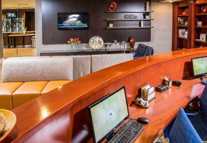 Courtyard By Marriott Los Angeles Pasadena/Монровия Удобства фото